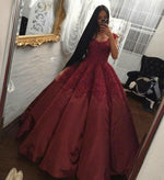 Load image into Gallery viewer, Ball Gowns Sweetheart Wedding Dresses Lace Appliques
