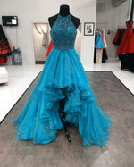 Cargar imagen en el visor de la galería, Beaded Halter Organza Ruffles High Low Prom Dresses
