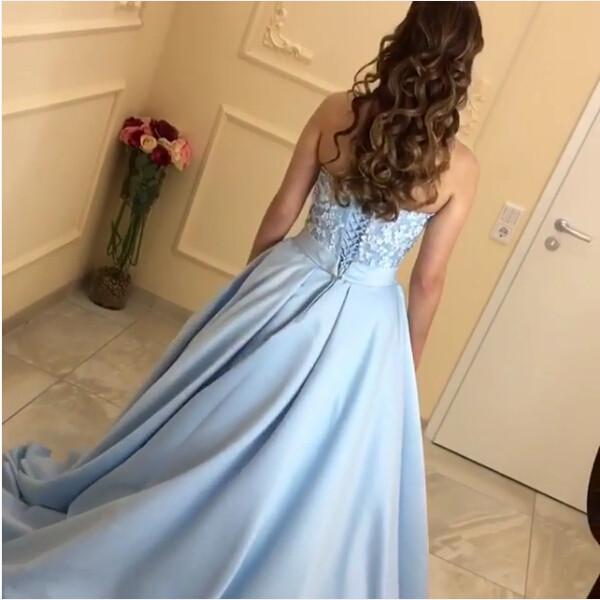 Lace Sweetheart Satin Ball Gowns Floor Length Evening Dresses