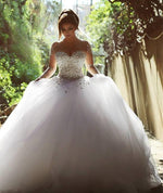 Load image into Gallery viewer, Luxurious Crystal Pearl Beaded Long Sleeves Ball Gowns Wedding Dresses 2019
