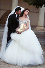 Load image into Gallery viewer, Bling Bling Pearl And Crystal Beaded Wedding Dress Ball Gown Off Shoulder
