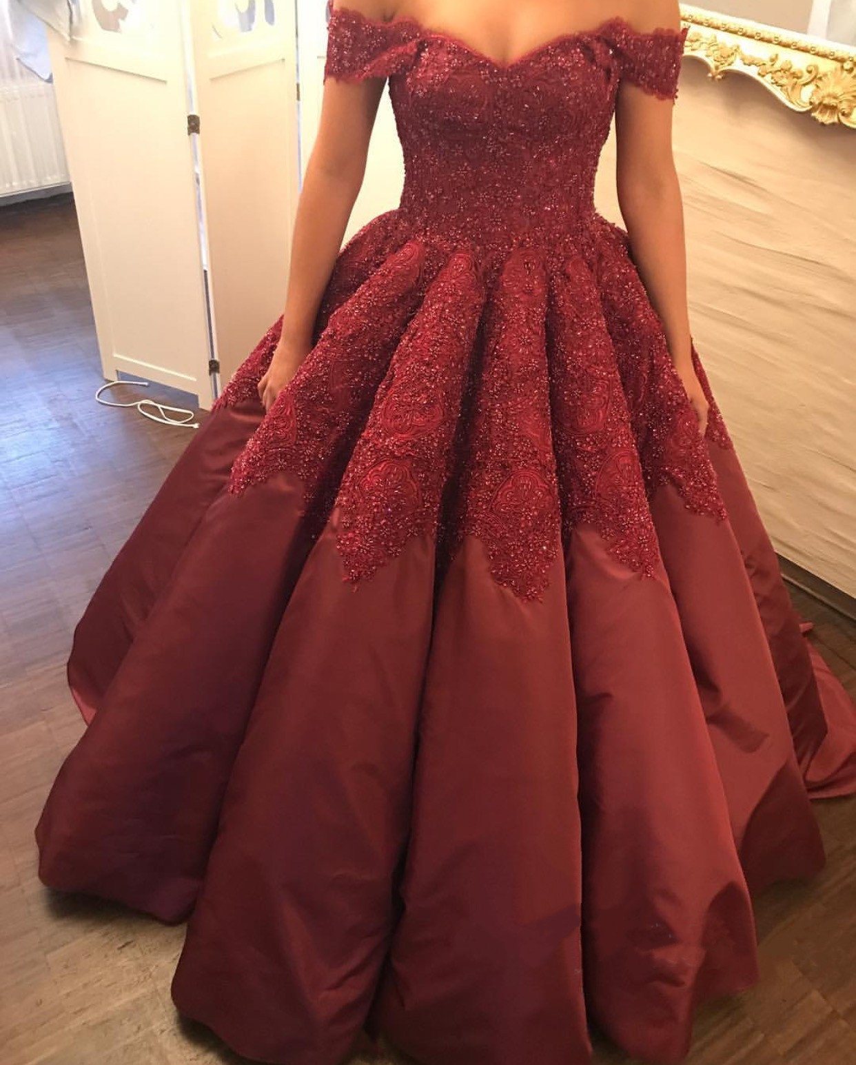 Burgundy Taffeta Wedding Ball Gown Dresses Lace Off The Shoulder