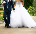 Load image into Gallery viewer, Crystal Beaded Sweetheart Organza Wedding Dresses Princess
