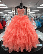 Load image into Gallery viewer, Ball Gowns Quinceanera Dresses Ruffles Skirt With Beading Sweetheart

