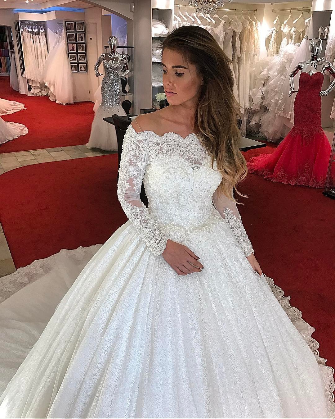 Lace Long Sleeves Tulle Ball Gowns Wedding Dresses 2017