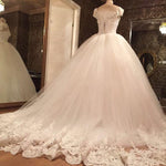 Cargar imagen en el visor de la galería, Romantic Lace Pearl Beaded Sweetheart Wedding Dresses Ball Gowns
