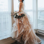 Load image into Gallery viewer, Lace Appliques Sweetheart Organza Layered Wedding Dresses Ball Gowns 2017
