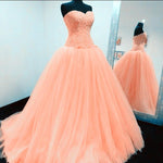 Afbeelding in Gallery-weergave laden, Lace Appliques Sweetheart Tulle Princess Style Quinceanera Dresses
