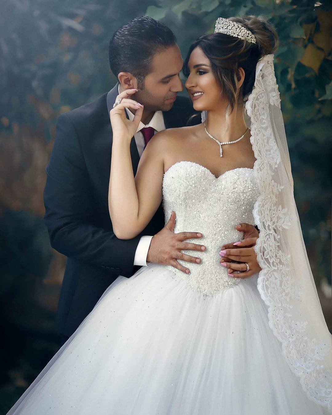 Bling Bling Sweetheart Drop Waist Wedding Princess Dresses Lace Appliques 2022