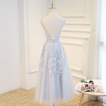 Afbeelding in Gallery-weergave laden, Elegant Lace Appliques Tea Length Bridesmaid Party Dresses
