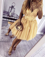 Load image into Gallery viewer, Charming Lace Appliques Long Sleeves Homecoming Dress Short Prom Gowns

