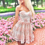 Load image into Gallery viewer, A Line Sleeveless Homecoming Dresses Short Lace Appliques Prom Gowns
