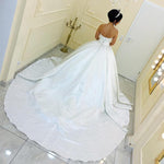 Cargar imagen en el visor de la galería, White Satin Bridal Wedding Dresses Ball Gowns With Sweetheart Neckline

