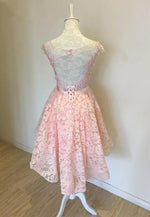 Cargar imagen en el visor de la galería, Elegant Lace Backless Prom Homecoming Dresses Short Party Gowns
