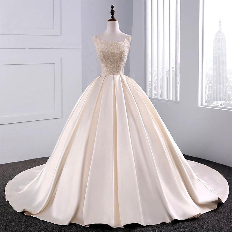 Sequins Beaded V Neck Champagne Wedding Dresses Ball Gowns With Sleeves