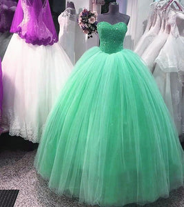 Elegant Sequins Beaded Tulle Quinceanera Dresses Ball Gowns 2017
