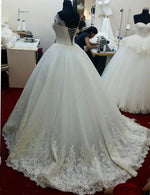 Cargar imagen en el visor de la galería, ballgown-lace-wedding-dress
