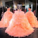 Afbeelding in Gallery-weergave laden, coral organza ruffles beaded sweetheart quinceanera dresses ball gowns
