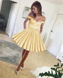 Yellow-Gold-Homecoming-Dresses