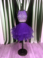 Afbeelding in Gallery-weergave laden, Two Piece Ruffles Ball Gown Homecoming Dresses With Ombre Sequins And Beaded
