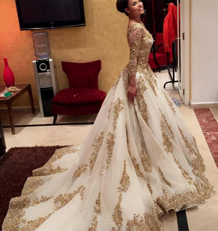 Luxurious-Lace-Wedding-Dresses