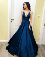 Load image into Gallery viewer, Navy-Blue-Bridesmaid-Dresses

