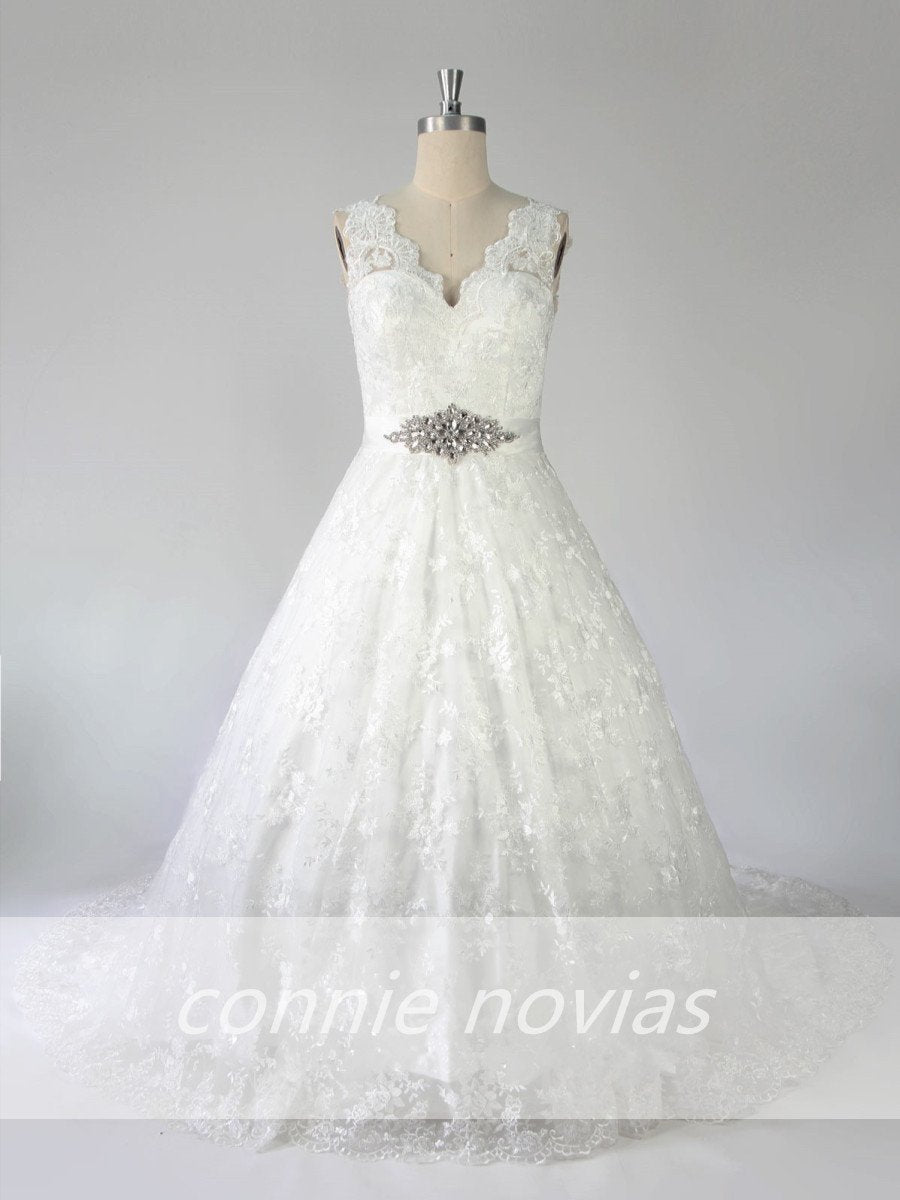 vintage cap sleeves v neck lace princess wedding dresses 2017