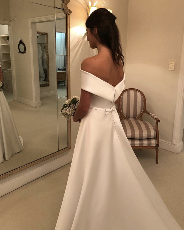 Sexy-Off-The-Shoulder-Satin-Bridal-Wedding-Gowns