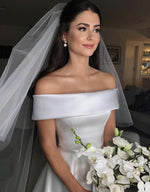Cargar imagen en el visor de la galería, Princess Style Off Shoulder Satin Wedding Dresses 2019
