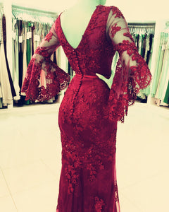 Elegant V-neck Lace Mermaid Prom Dresses Puffy Sleeves