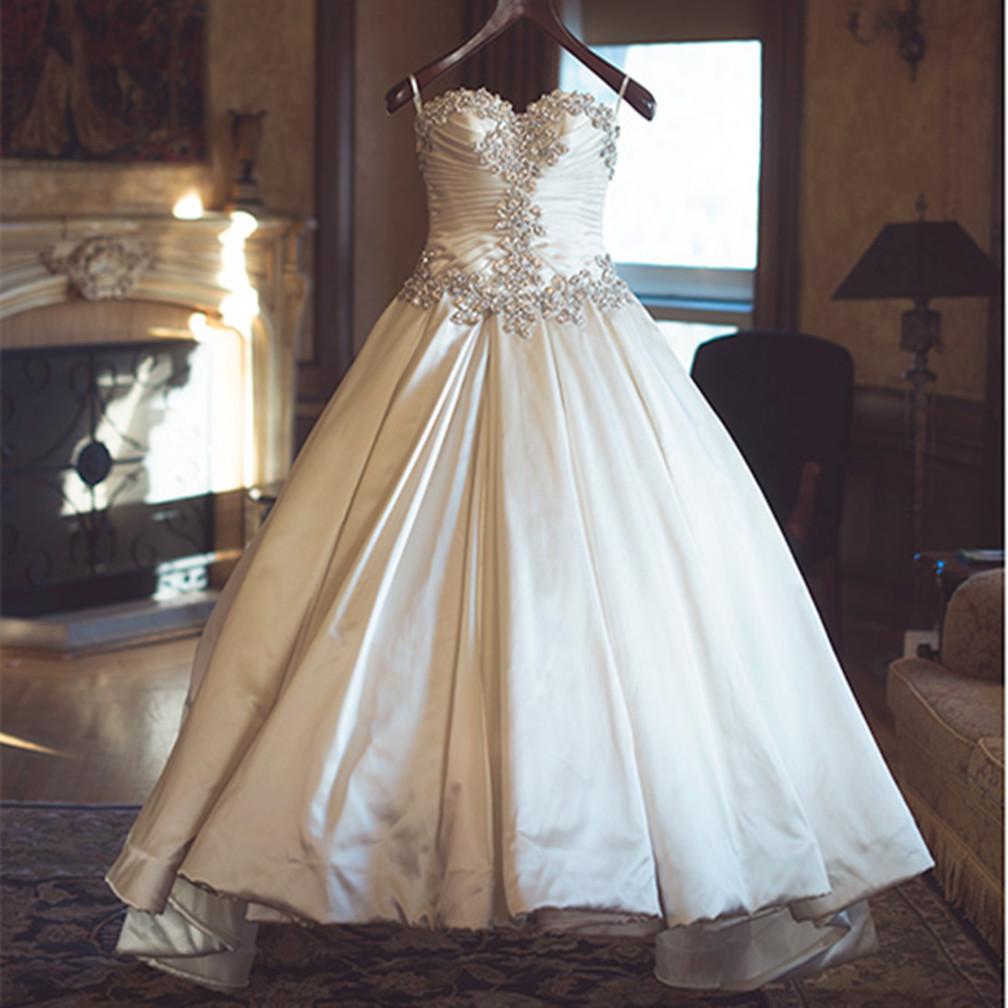 Royal Style Ivory Taffeta Sweetheart Wedding Dresses Ball Gowns 2017