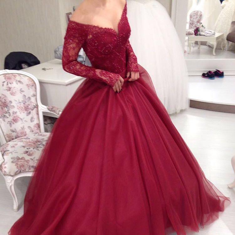 V Neck Off Shoulder Tulle Prom Dresses Ball Gowns Lace Long Sleeves