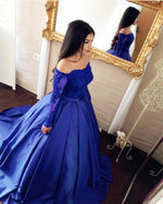 Afbeelding in Gallery-weergave laden, Off Shoulder Long Sleeves Wedding Dresses Ball Gowns
