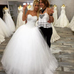 Cargar imagen en el visor de la galería, Luxurious-Wedding-Dresses
