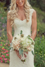 Afbeelding in Gallery-weergave laden, Ivory Lace Sweetheart Boho Wedding Dresses With Detachable Straps

