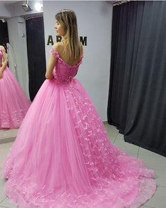 Off Shoulder Tulle Ball Gown Quinceanera Dresses Lace Appliques