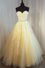 Cargar imagen en el visor de la galería, Sweetheart Crystal Beading Waistline Tulle Wedding Dresses Lace Embroidery

