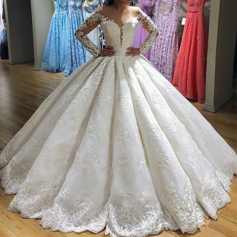 Vintage Long Sleeves Ball Gown Wedding Dresses Lace Embroidery