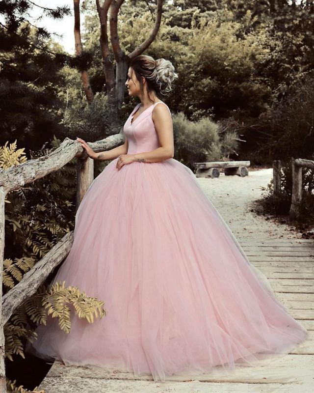 Satin V-neck Tulle Ball Gowns Wedding Dresses Pearl Pink