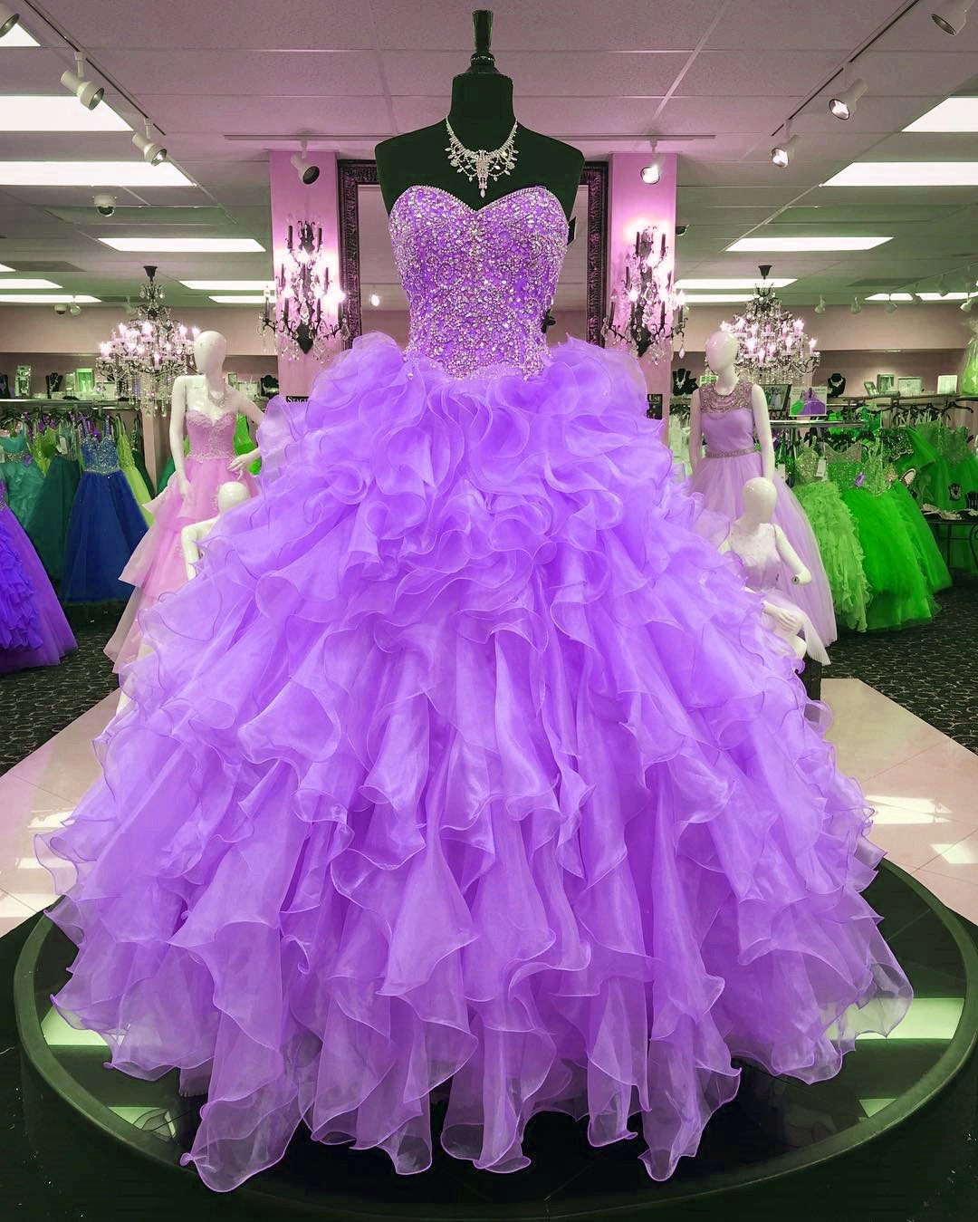 Ball Gowns Quinceanera Dresses Ruffles Skirt With Beading Sweetheart