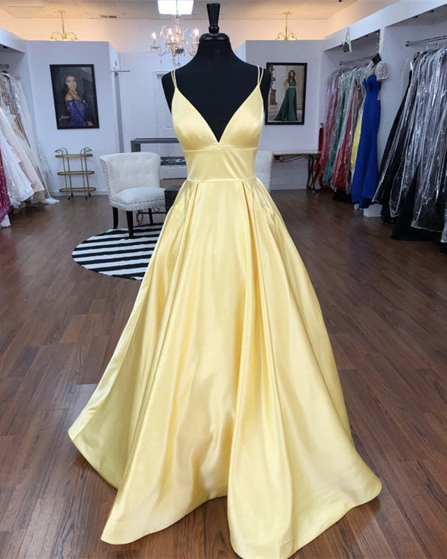 Sexy V-neck Ball Gowns Satin Prom Dresses With Pocket