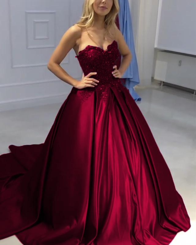 Burgundy-Wedding-Dresses-Ball-Gowns-Lace-Sweetheart