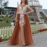 Load image into Gallery viewer, White Lace Appliques Champagne Tulle Mermaid Evening Dresses
