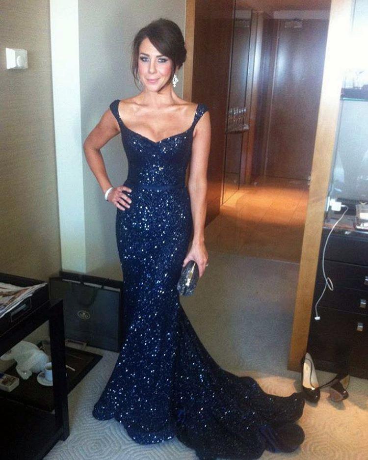 Glitter Sequin V-neck Mermaid Evening Gowns Court Train Prom Dress