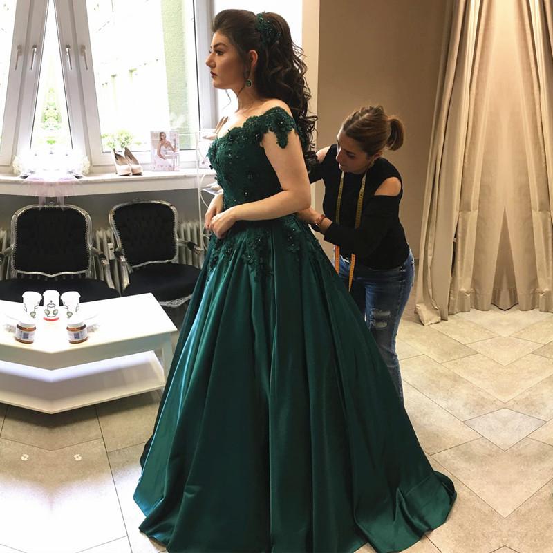 Emerald Green Satin Engagement Dresses Lace Off Shoulder Prom Dress Ball Gowns