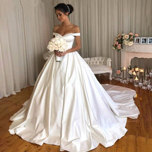 Women's-Off-The-Shoulder-Bridal-Gowns-For-Weddings