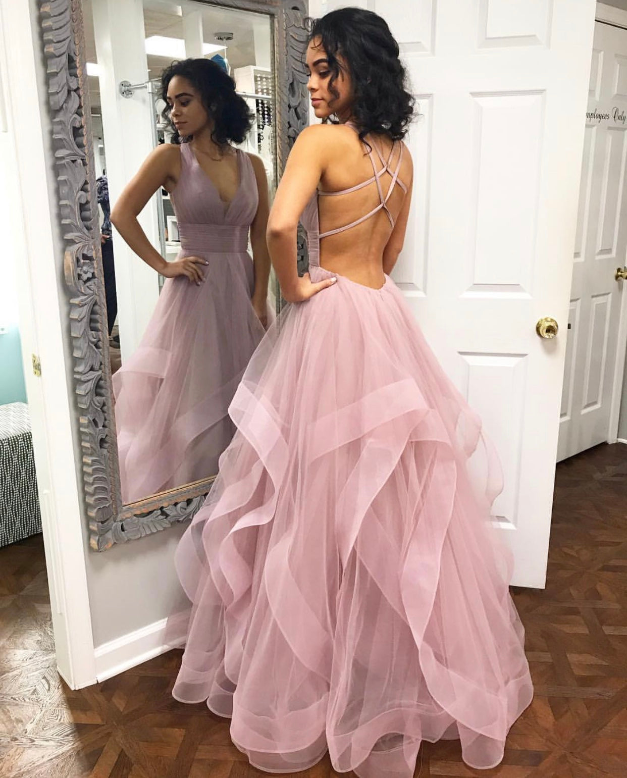 Sexy Deep V-neck Organza Ruffles Prom Dresses Ball Gowns
