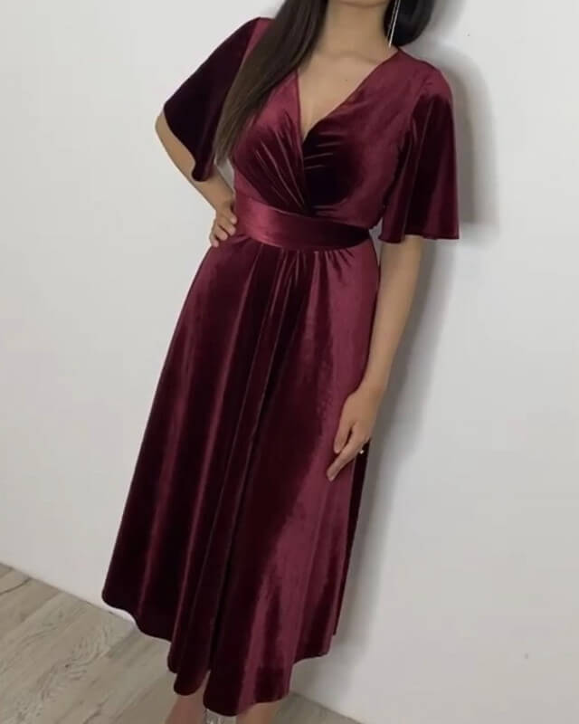 Burgundy Velvet Midi Bridesmaid Dress With Sleeve