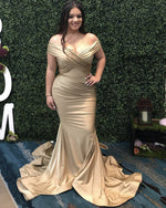 Afbeelding in Gallery-weergave laden, Sexy Off Shoulder Champagne Mermaid Prom Dresses 2020
