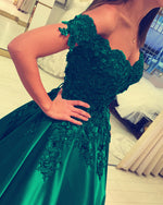 Afbeelding in Gallery-weergave laden, Green Wedding Dress
